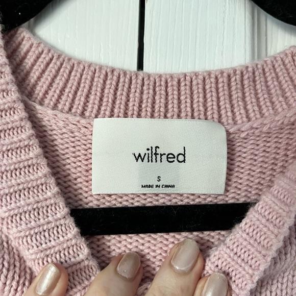 🌸 Aritzia Wilfred - Merino Wool Blend Fitted Sweater Vest, High Neck - Pink - Picture 2 of 8